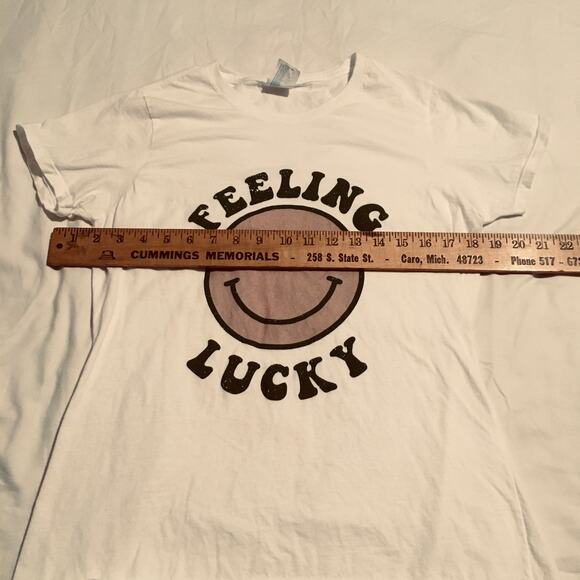 Feeling Lucky St Patrick's Day t-shirt White Sz M - Picture 4 of 7